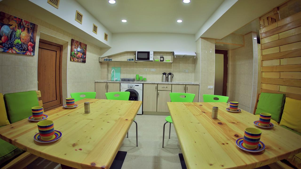 Hostel Jupiter Цахкадзор Екстериор снимка