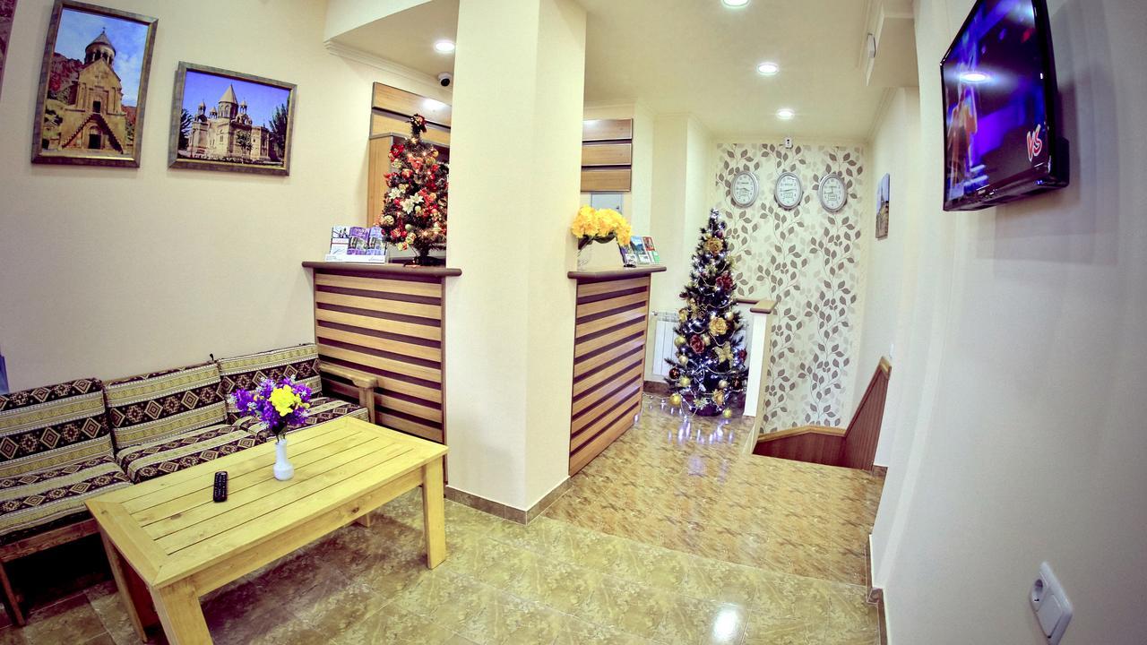 Hostel Jupiter Цахкадзор Екстериор снимка